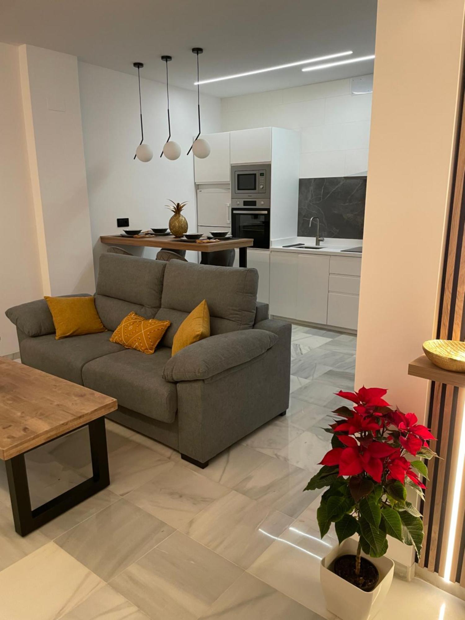 Wish Suite Ponce De Leon Севиля Екстериор снимка