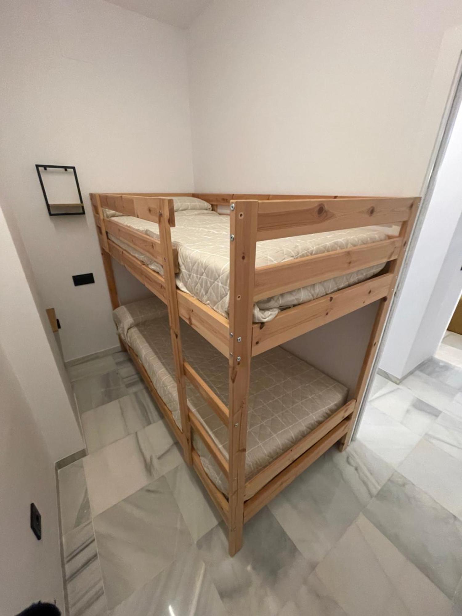 Wish Suite Ponce De Leon Севиля Екстериор снимка